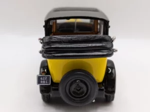 C4A Taxi Landaulet 1929 Jaune/Noir