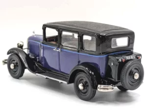 C4F Familiale Luxe Bleu-noir 1931